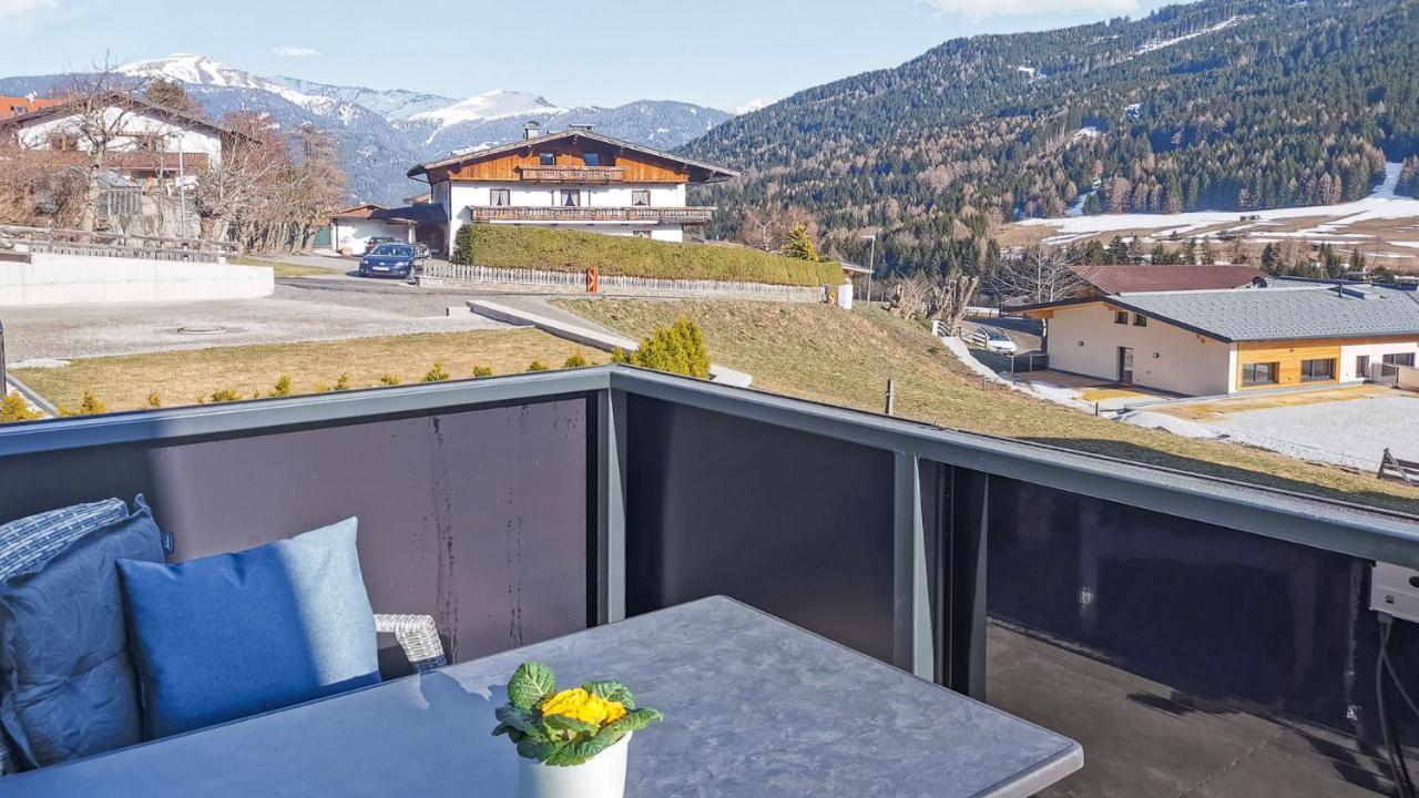 Stuwip Alps Appartements Adlerhorst Trins Exterior photo